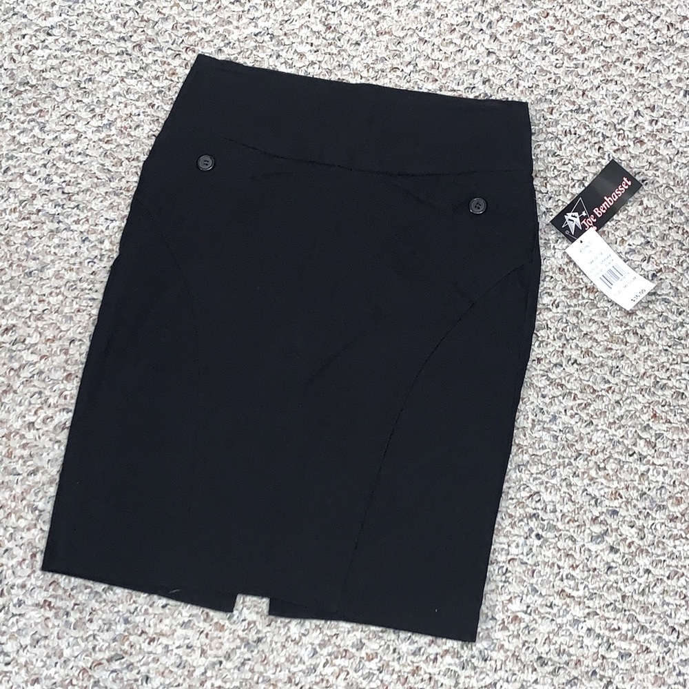 Black Pencil Skirt - Never Worn